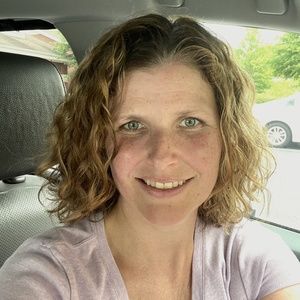 Meet your Posher, Tomania